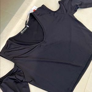 Black sleeves Black Crop top Size Medium